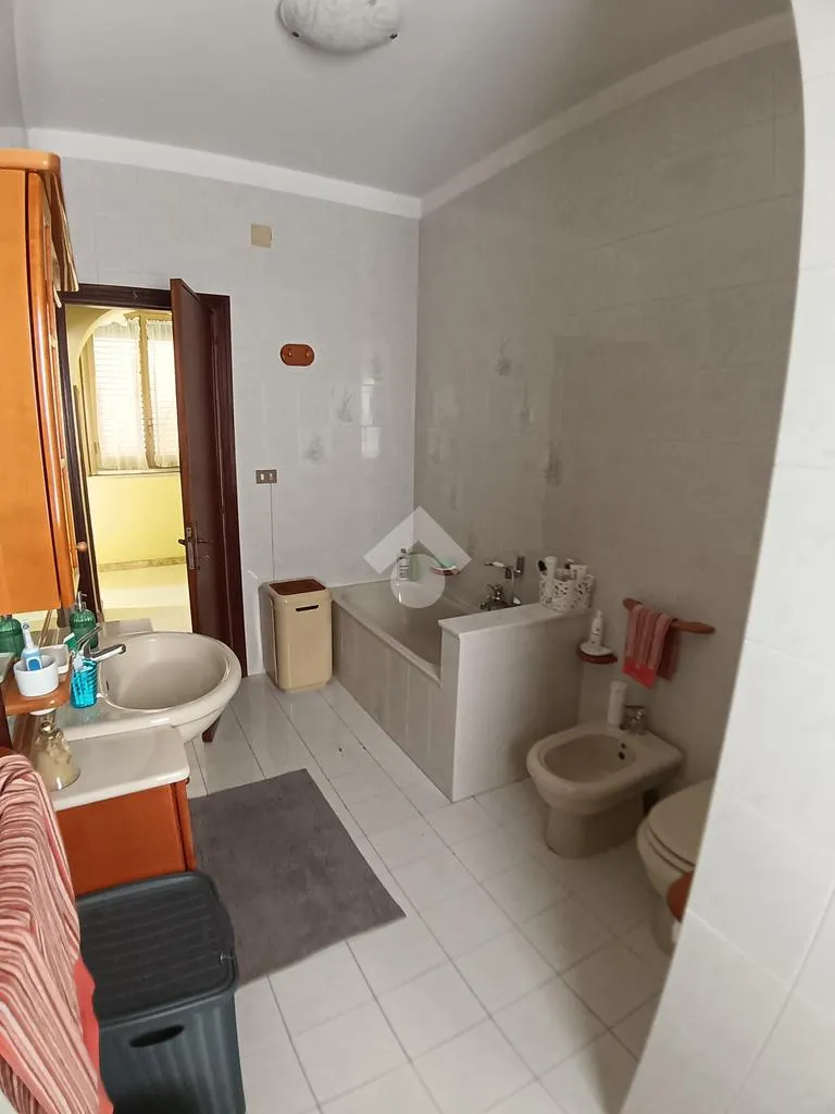 Vannitoad - Historic Apartment with Balconies in Palermo