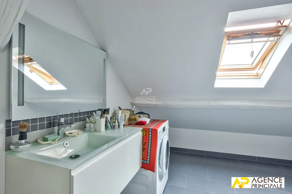 Salles de bain - Duplex avec Vue sur le Parc à Maisons-Laffitte