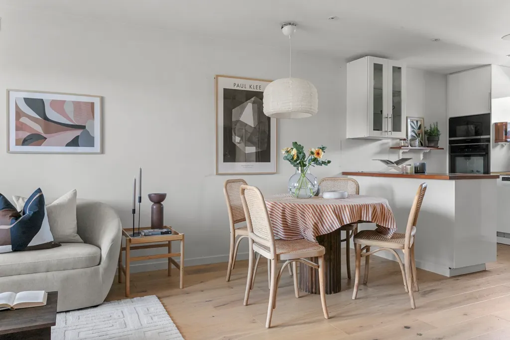 Salle à manger - Apartment with Balcony in Central Varberg