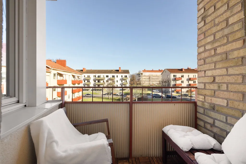 Rõdu - Spacious Apartment with Balcony in Jönköping