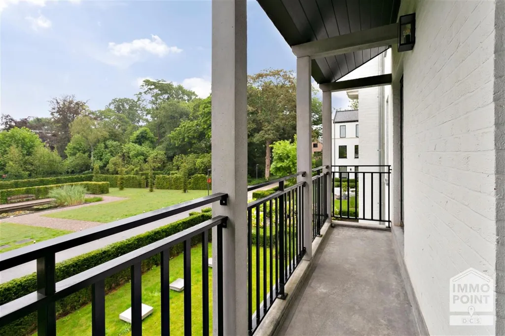 Balkon - Residential Flat with Park View in Quiet Area