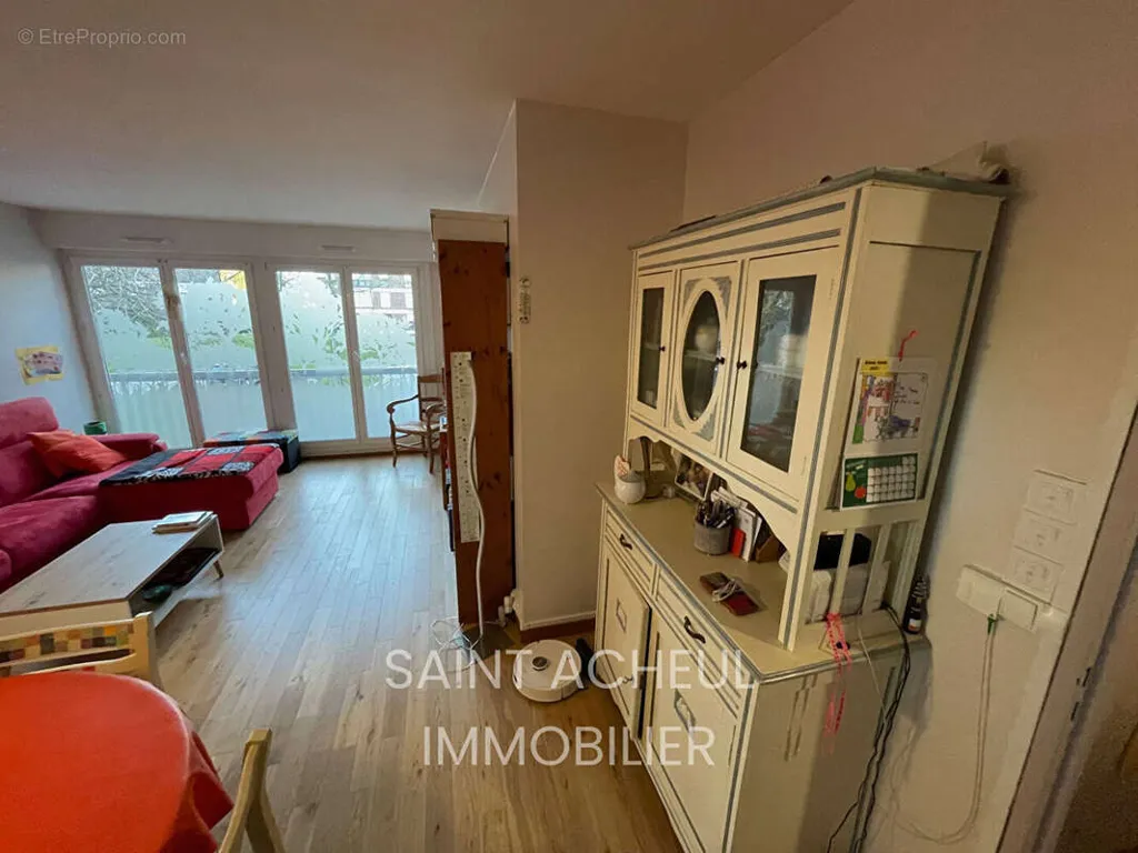 Soggiorno - Secure Studio Apartment in Quebec District