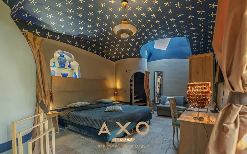 Chambres - Ensemble Immobilier d'Hébergement avec Piscine à Collias