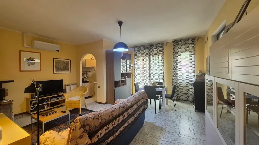 Elutuba - Bright Apartment with Terrace in Gubbio