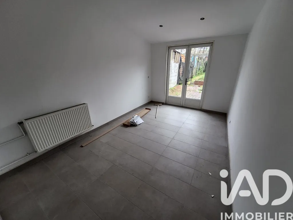 Toad - City House with Garden in Denain