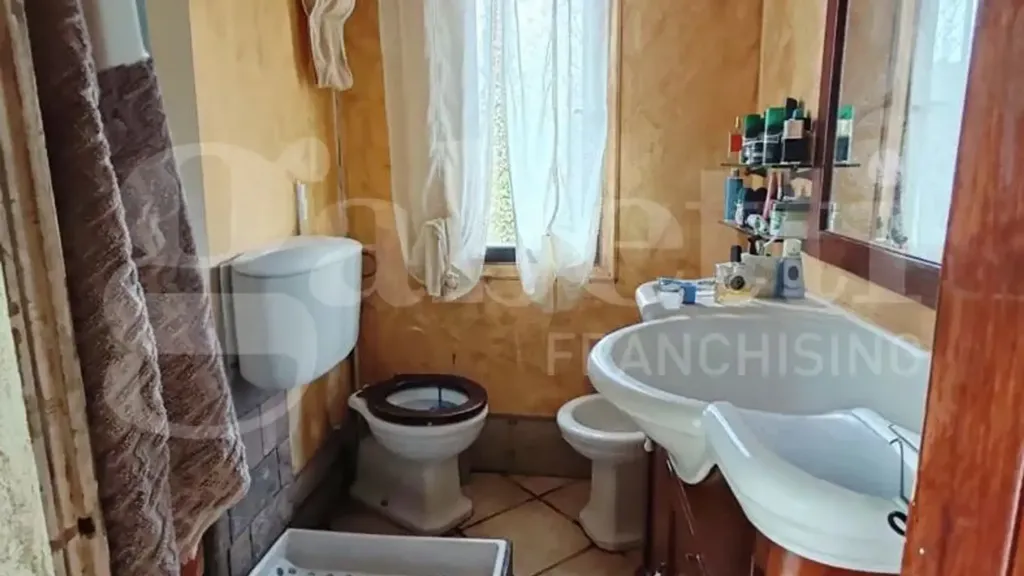 Vannitoad - Rustic House with Garden in Collesalvetti