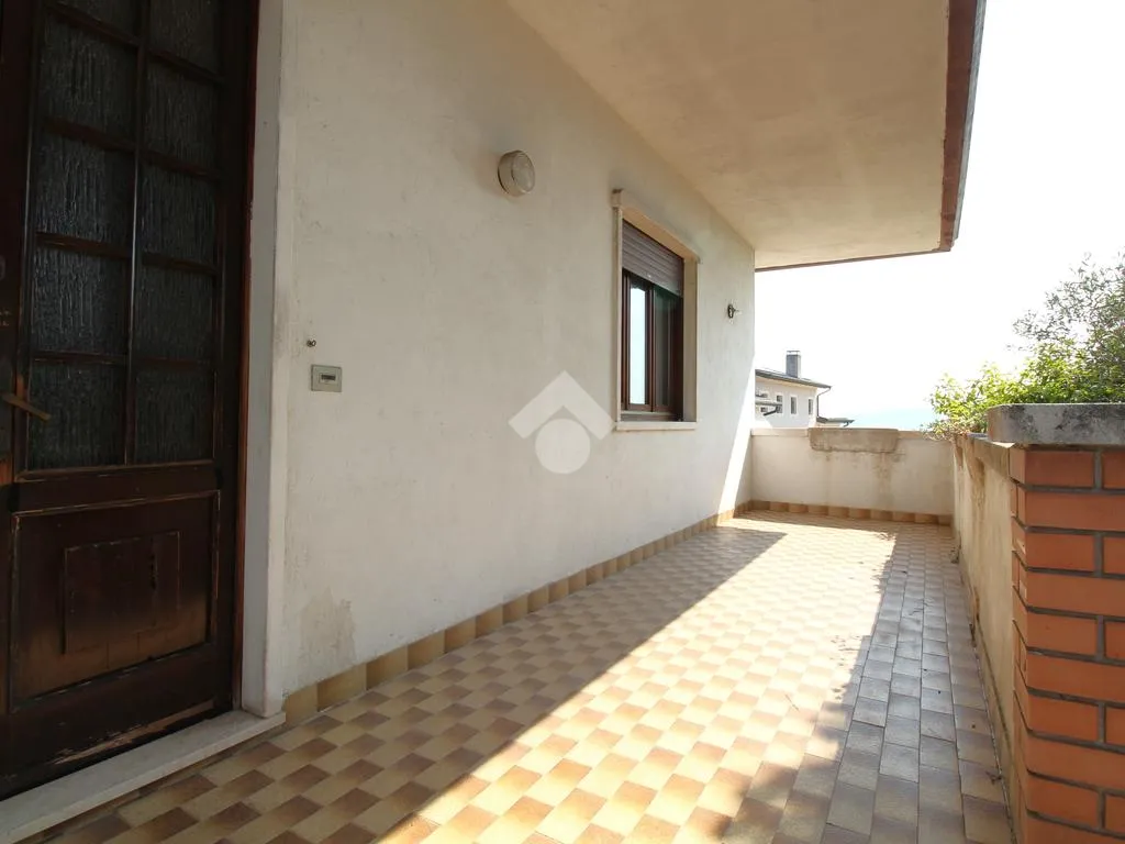 Terrass - Independent House with Garden in Zermeghedo