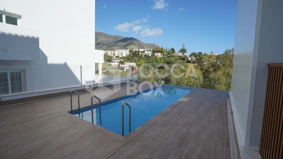 Bassein - 3-Bedroom Apartment with Sea View in Fuengirola