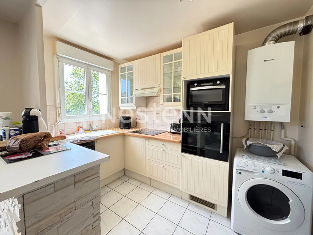 Cuisine - Appartement avec Balcon et Parking à Igny, Secteur Sablons
