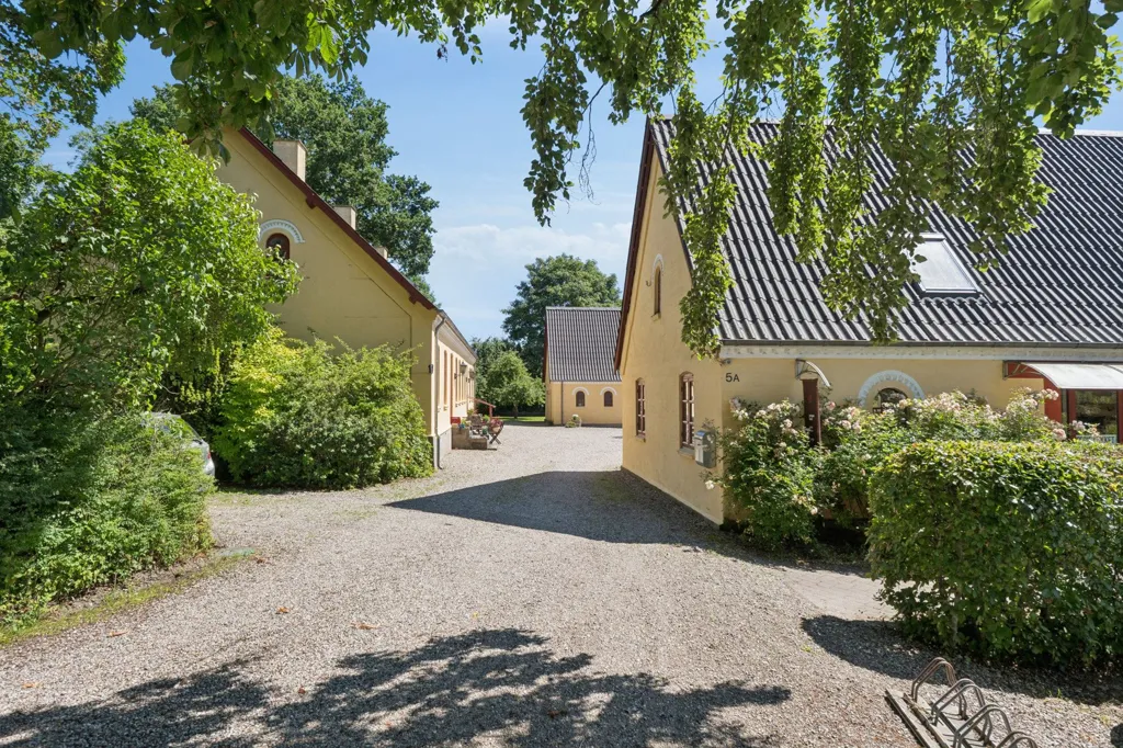 14-room house in Odense S