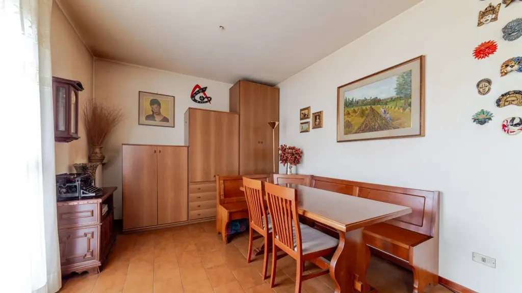 Salle à manger - 4-Bedroom Apartment with Terrazzo in Milan