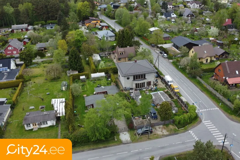 Vista aerea - Semi-Constructed House with Strong Construction in Quiet Area