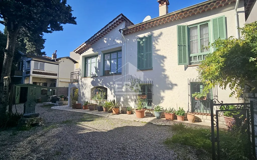 Välivaade - City Centre Maison with Garden in Vence