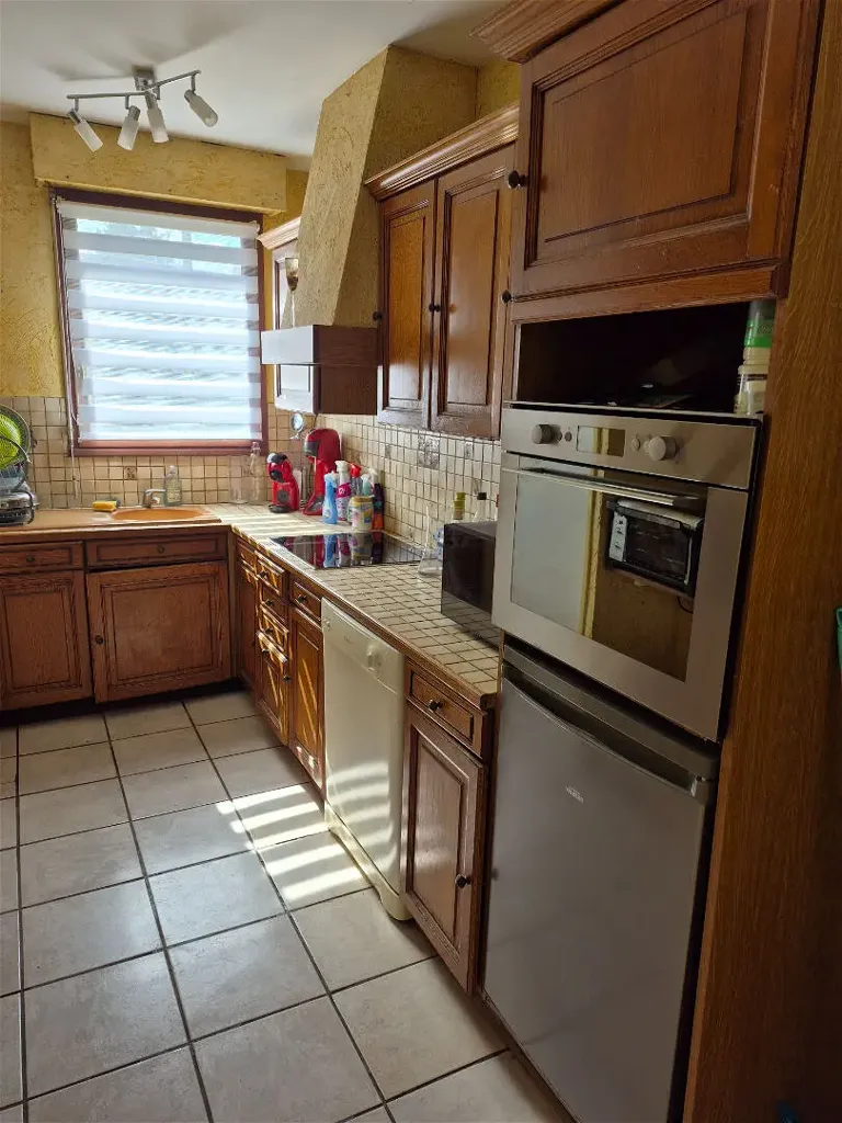 Maison 4 pièces à Provin
