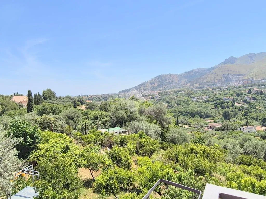 Balcon - Villa with Panoramic Terrace in Aquino