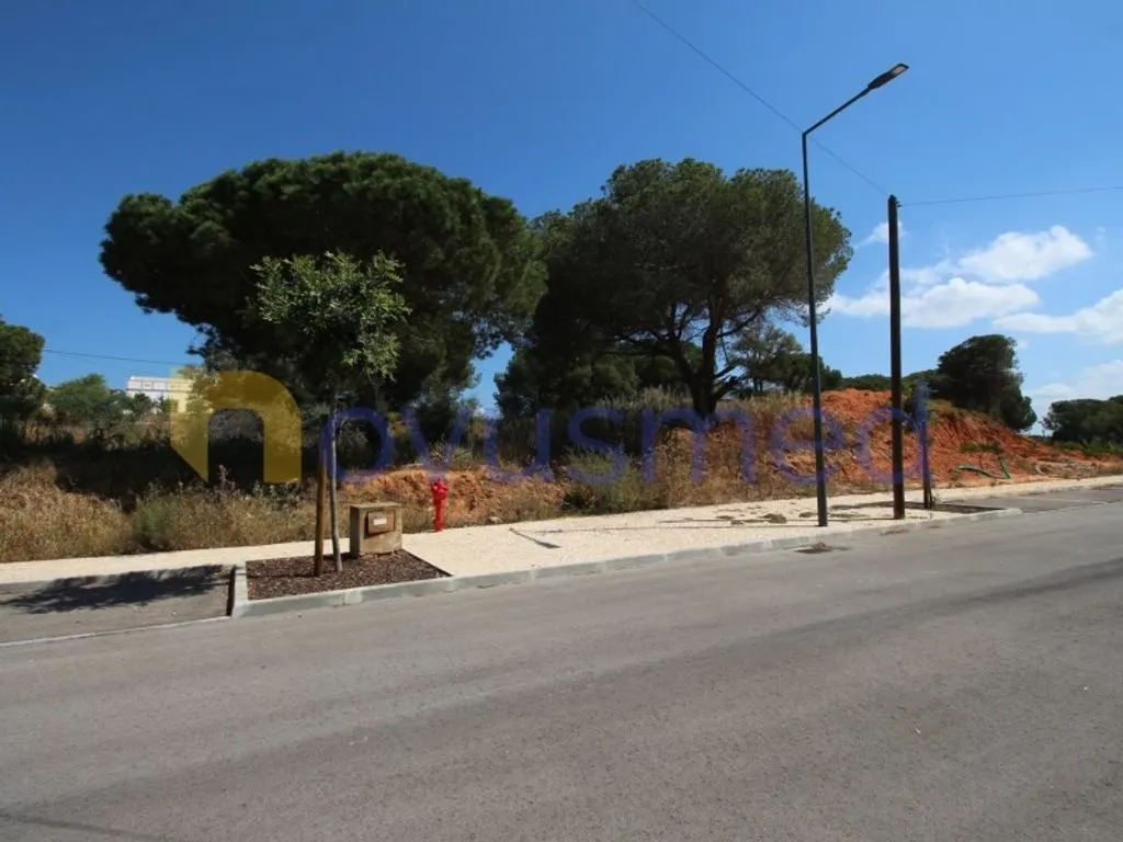 Jardin - Development Land with Sea View in Albufeira