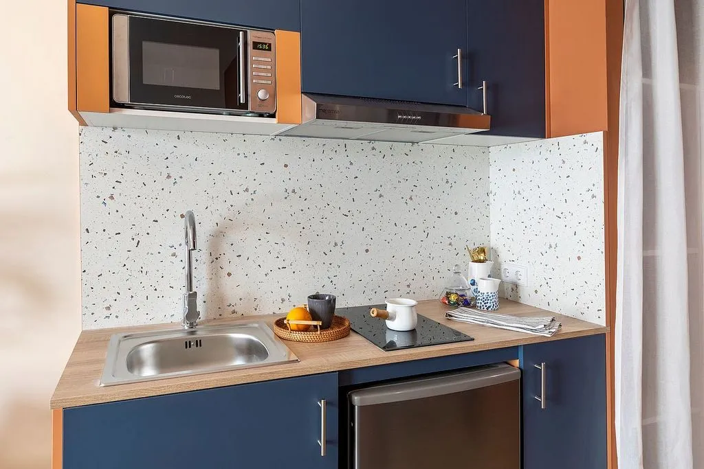 Cuisine - Student Studio with Air Conditioning in Poblats Marítims