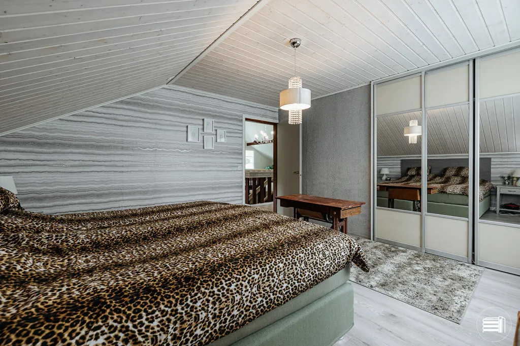 Magamistoad - Architect-Designed House with River View in Kyrönjoki