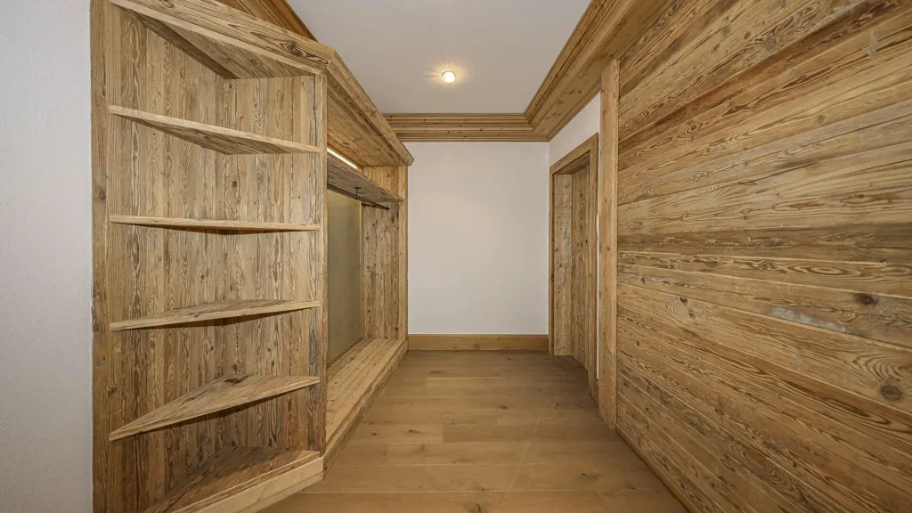 Pièces - Exclusive Office in Kitzbühel City Centre