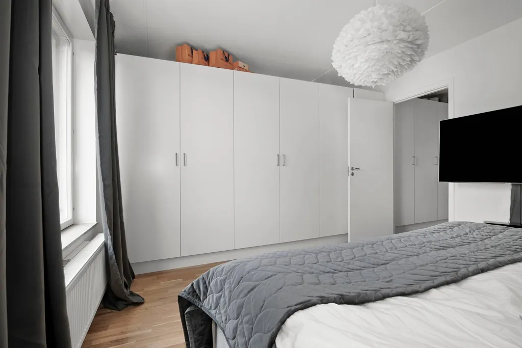 Chambres - Modern Flat with Balcony in Järfälla