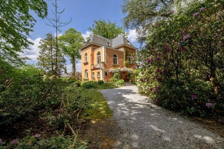 5-bedroom house in BE