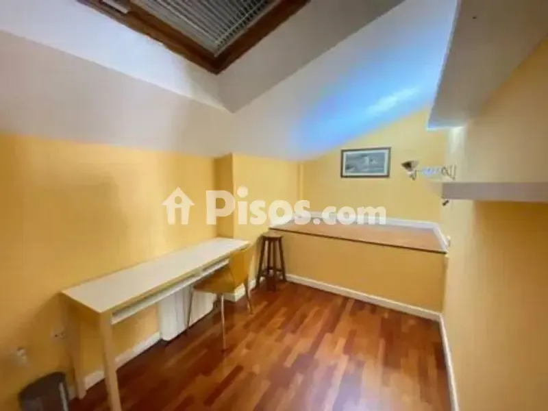 Pièces - Penthouse with Cathedral Views in Historic Centre