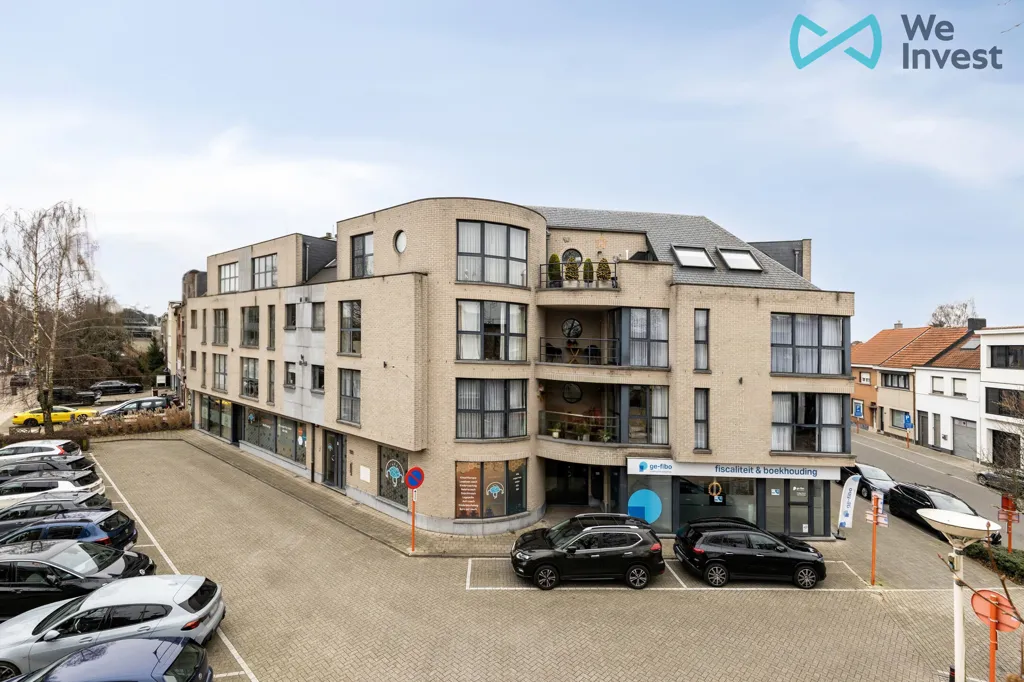 Extérieur - Appartement avec Terrasse et Garage à Schoten