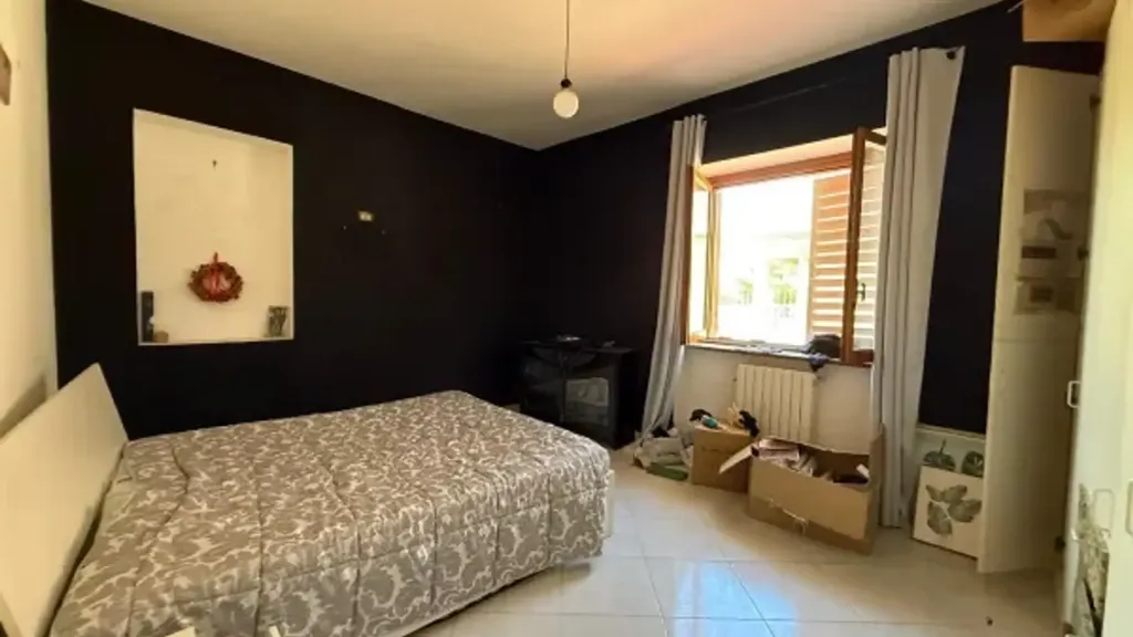 Chambres - Ground Floor Apartment with Garden in Benevento