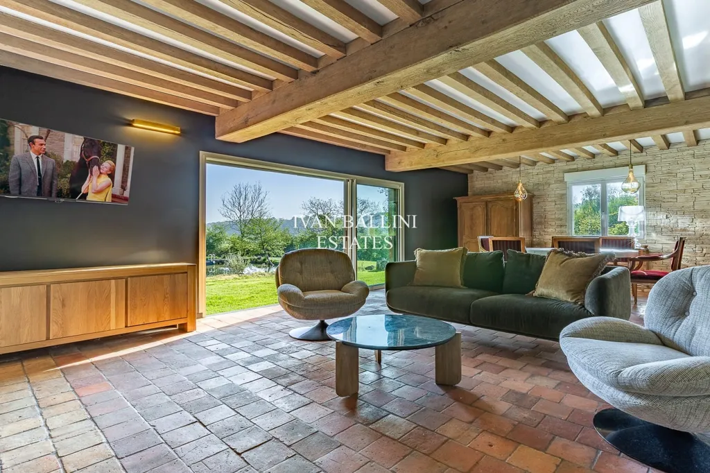 Séjour - Maison 4 pièces à Pont-l'Évêque