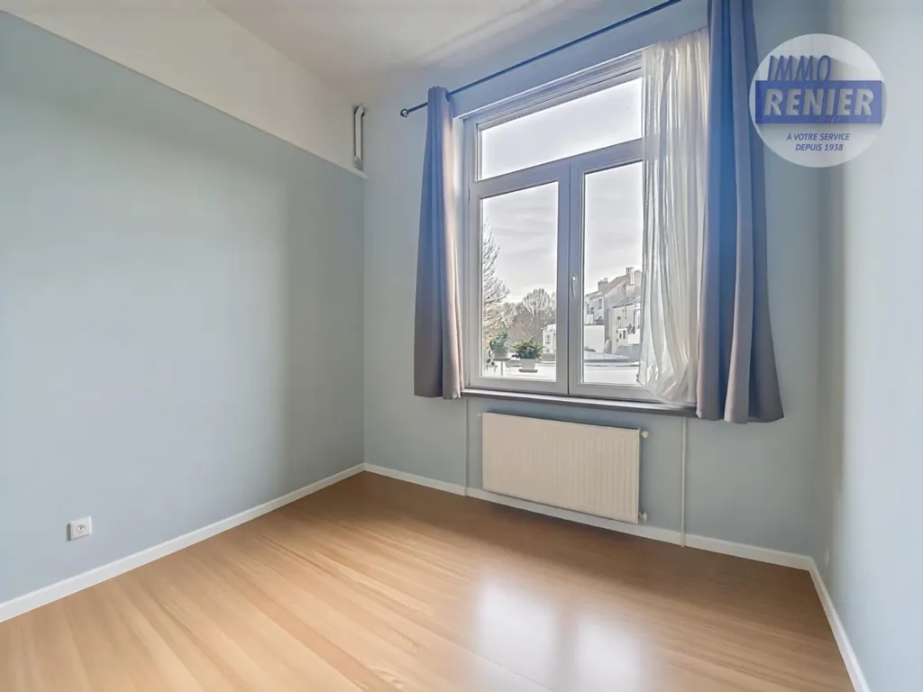 Toad - Rental Property with Shops in Anderlecht