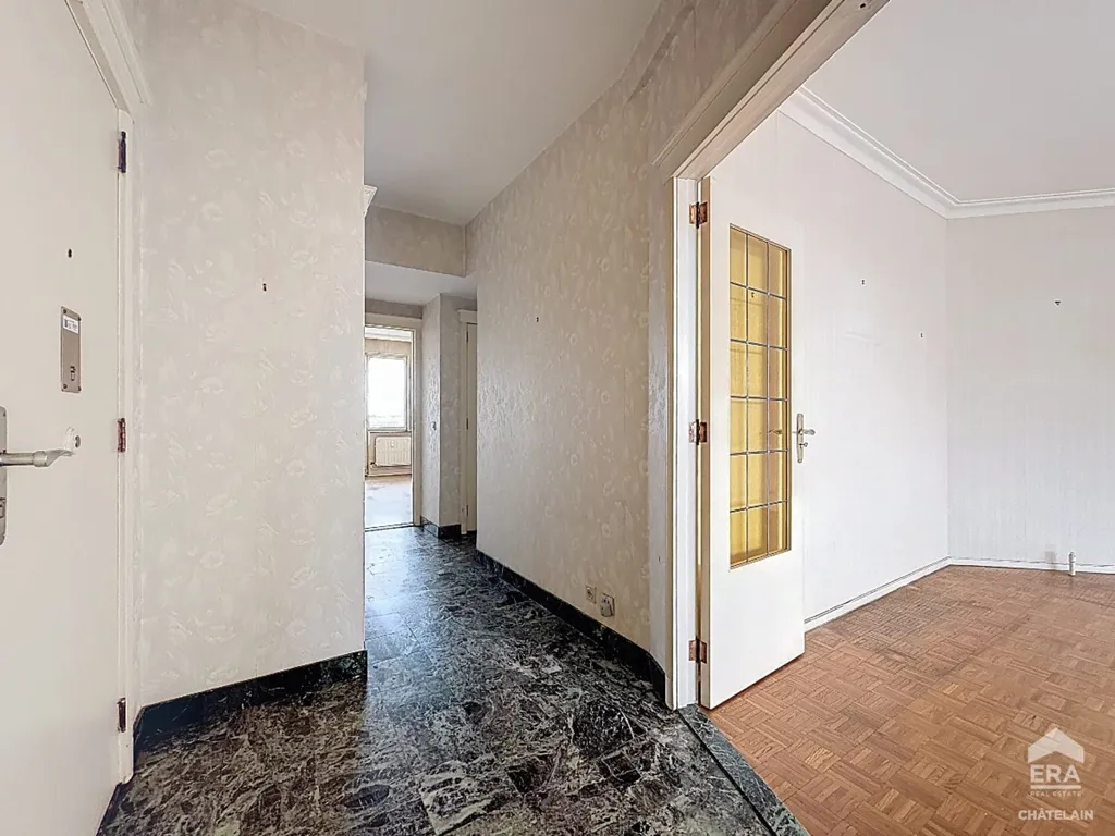 Esik - 3-Bedroom Apartment with Terrace in Brussels