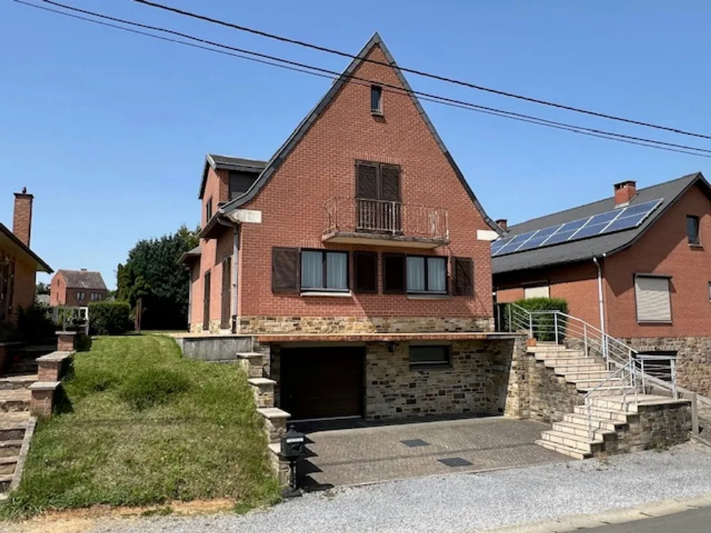 Välivaade - Villa with Garden and View in Namur Vedrin