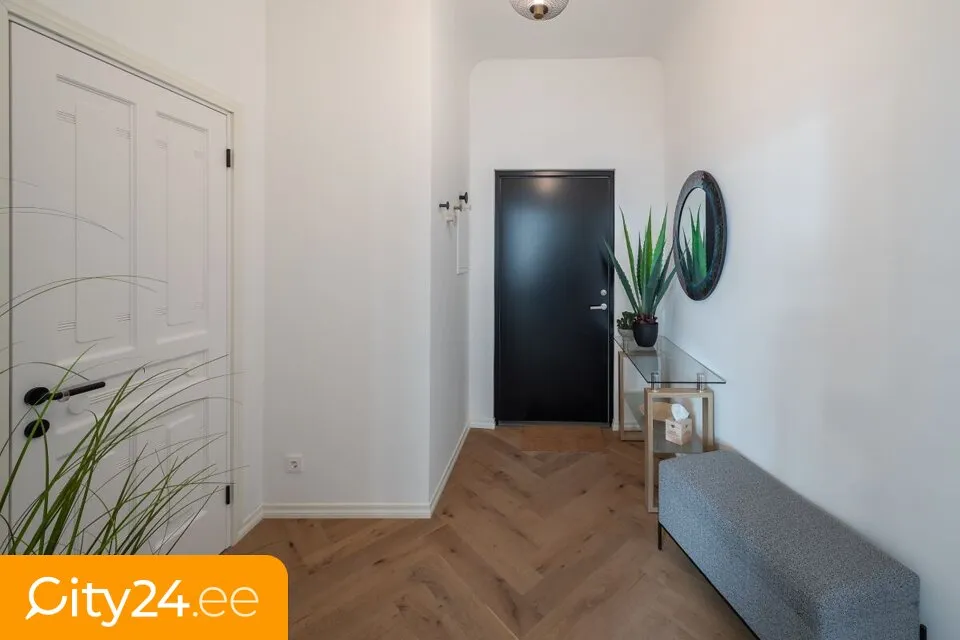 Entrée - Renovated Flat with Stone Facade in Riga Centre