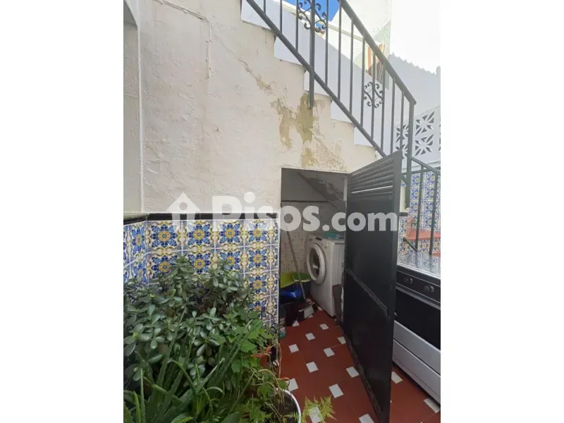 Jardin - Two-Storey House with Garden in Barroblanco