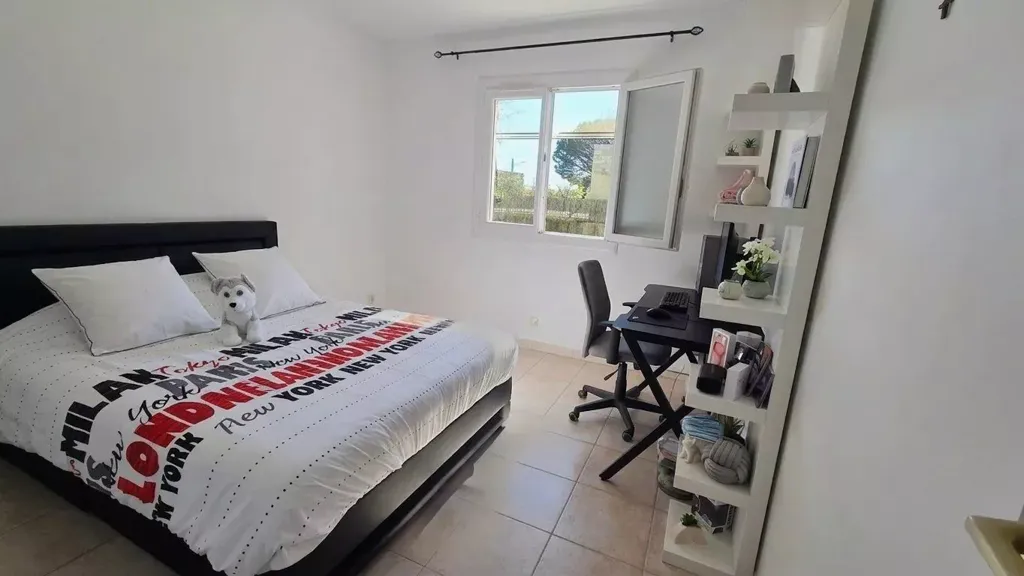 Chambres - Maison de Plain-Pied avec Piscine à Bédarrides
