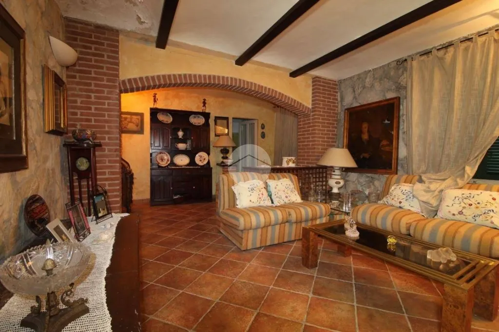 Séjour - Semi-Detached House with Panoramic View in Sommariva Perno