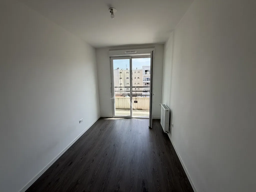 Stanze - Modern Flat with Balcony in Drancy Centre
