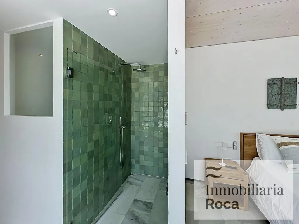 Vannitoad - Villa with Sea View and Pool in Es Mercadal