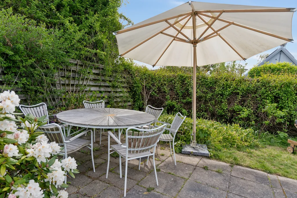Jardin - Villa with Pool in Valby