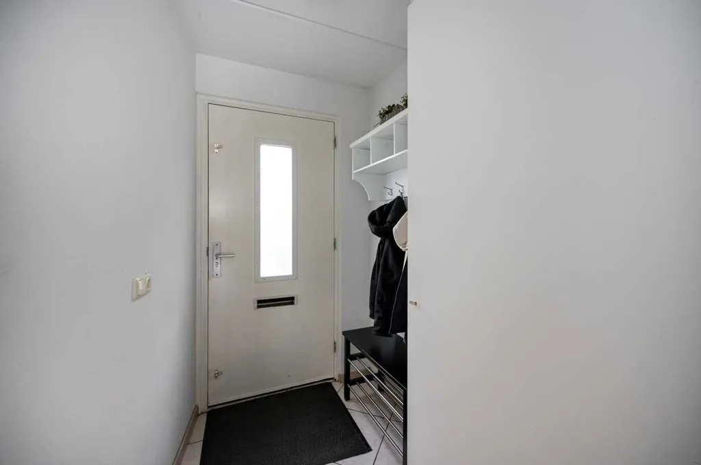 hallway_entrance