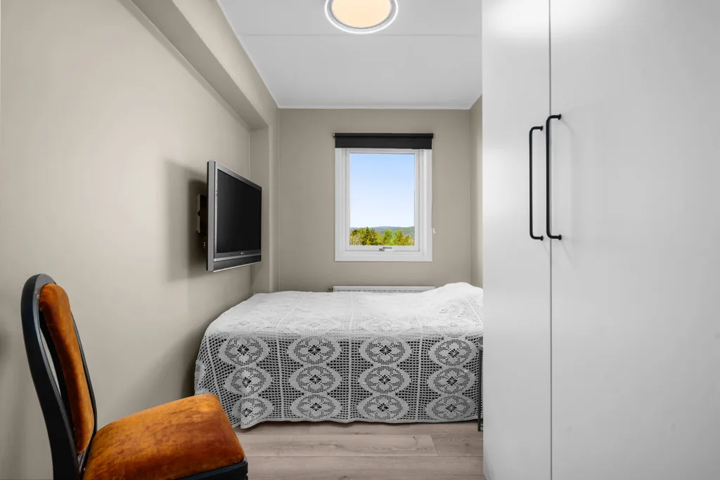 Magamistoad - Modern 4-Bedroom Flat in Nannestad