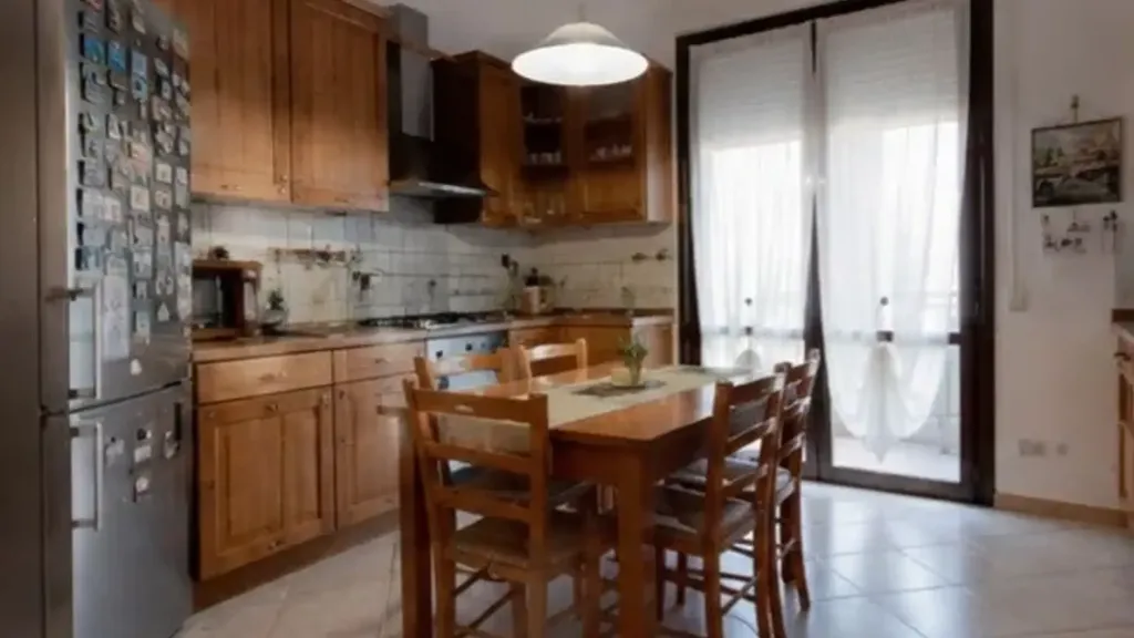 Dining Room - Rented Apartment with Balcony in Vimodrone