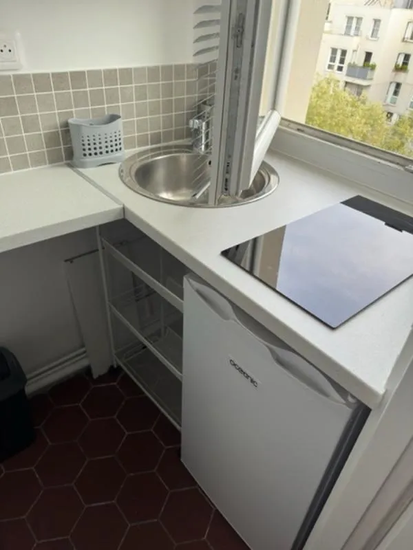 Cucina - Studio with Eiffel View on Rue Fondary