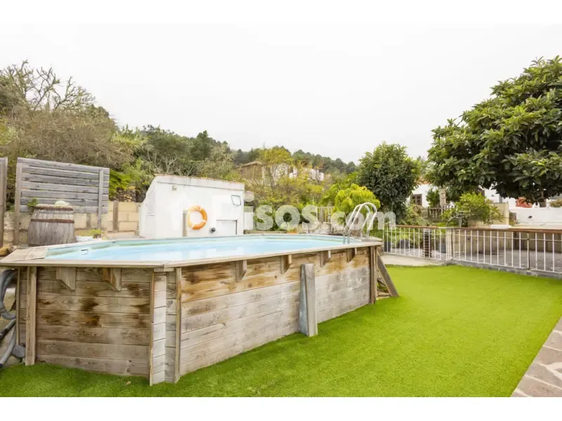 Piscine - Rustic Finca with Ocean Views in Boquín