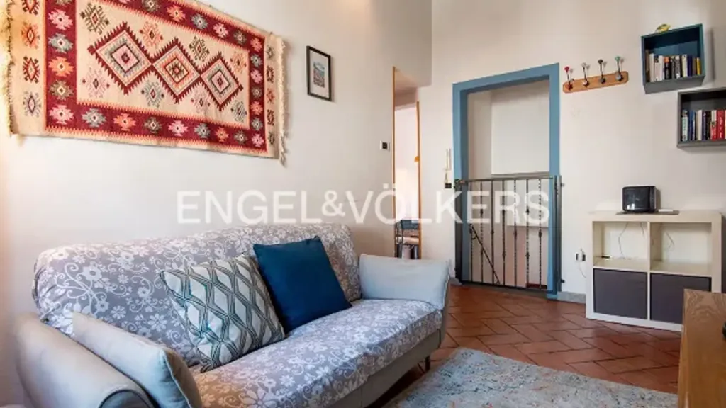 Living Room - Rustic Apartment with Terrace in Florence