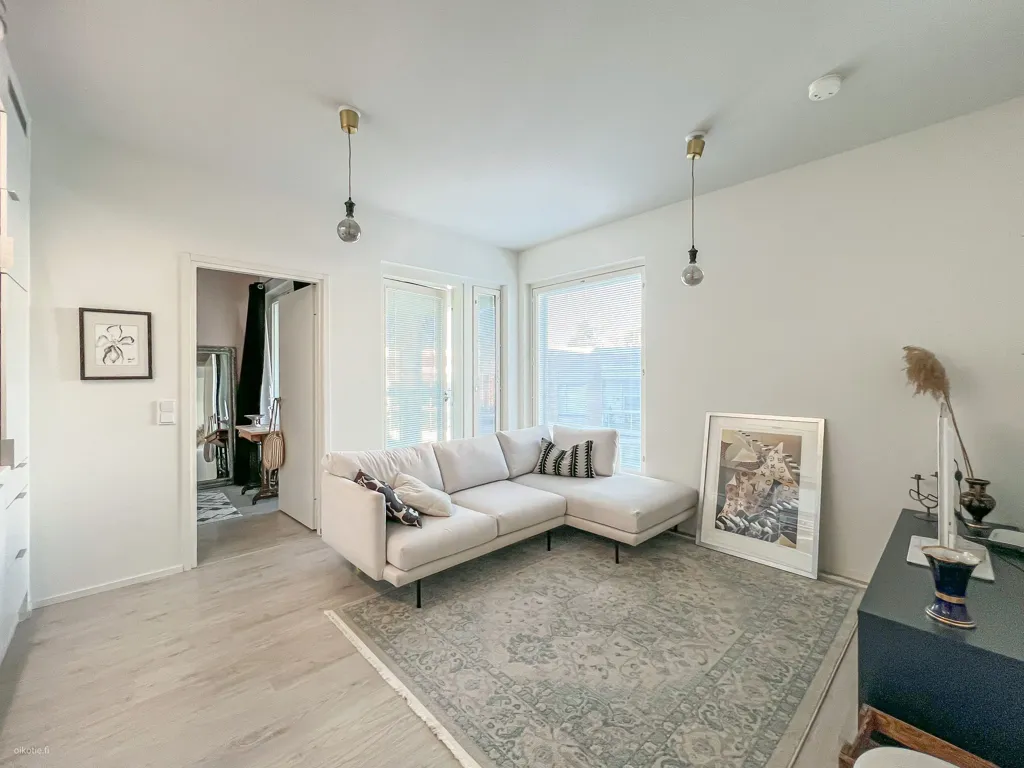 Séjour - Modern Apartment with Balcony in Niittykumpu, Espoo
