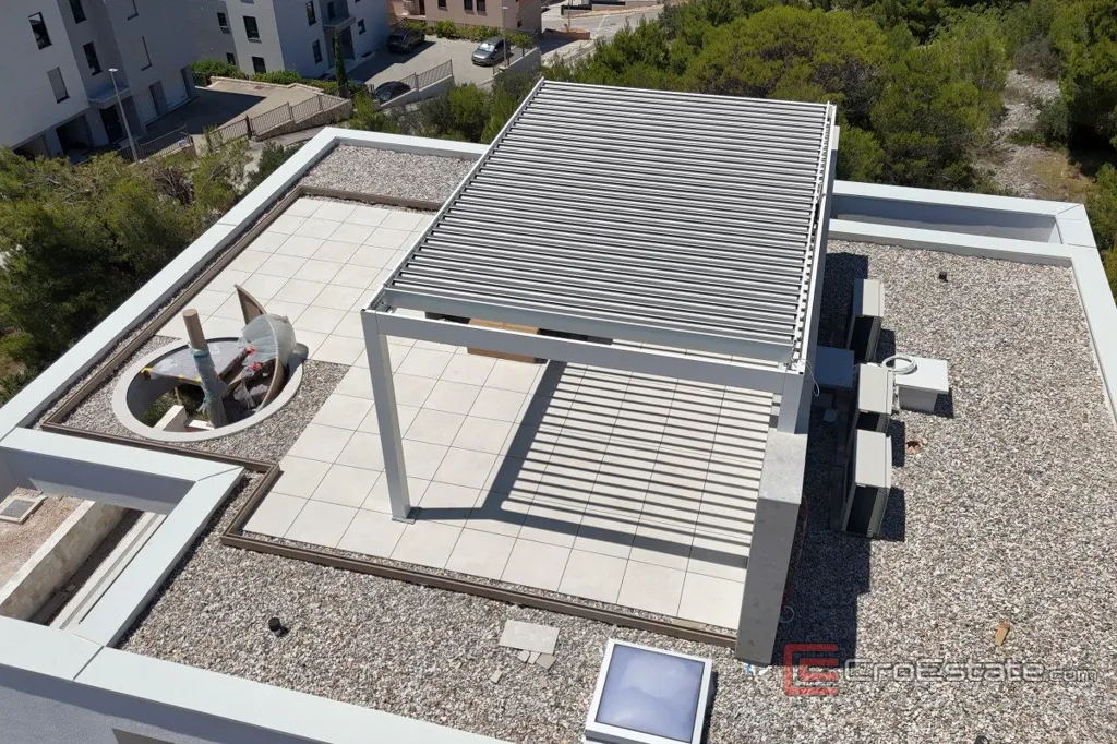 Õhuvaade - Penthouse with Sea View in Primosten