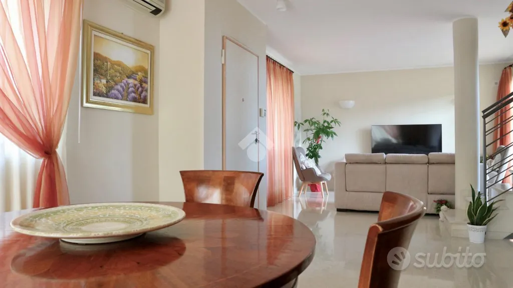Maison 5 pièces à IT