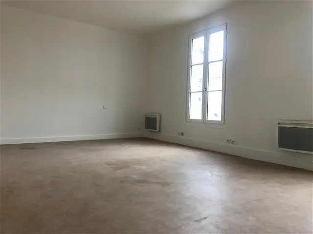 Toad - Studio with Central Location in Orleans