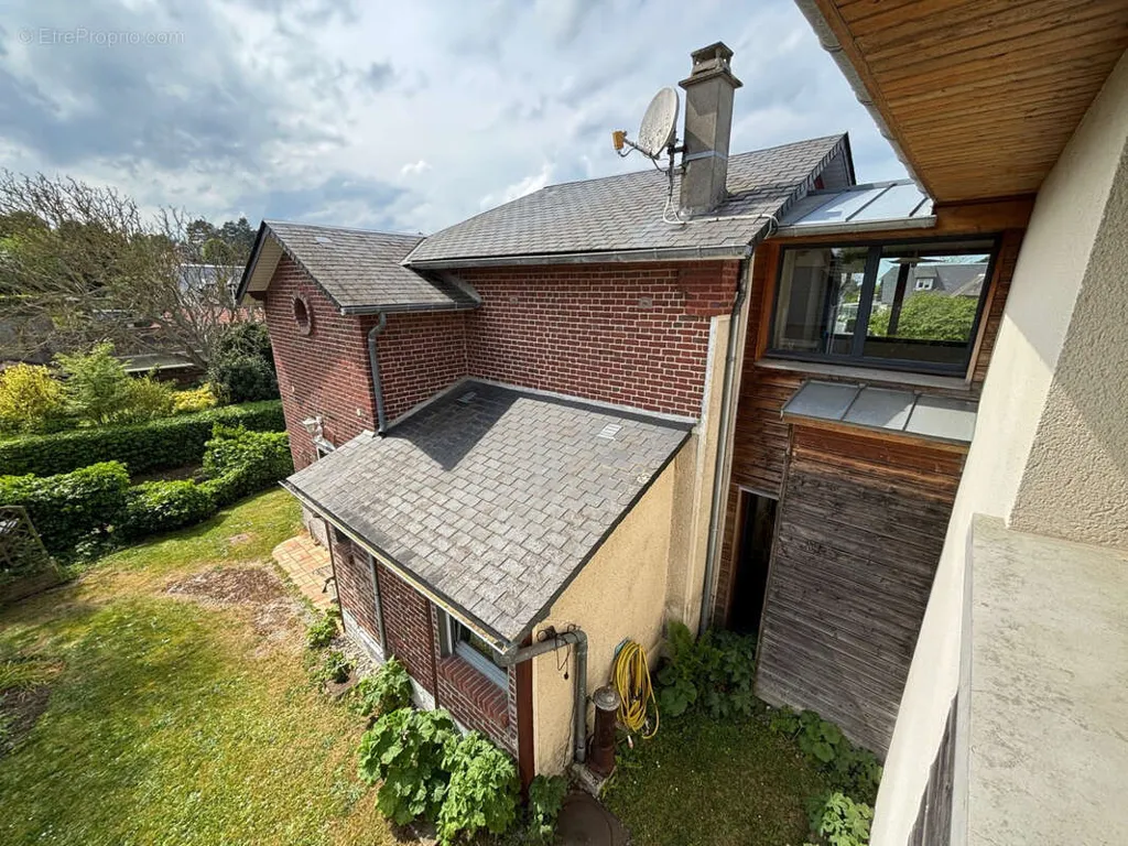 Extérieur - Maison Atypique avec Jardin à Mesnil-Val